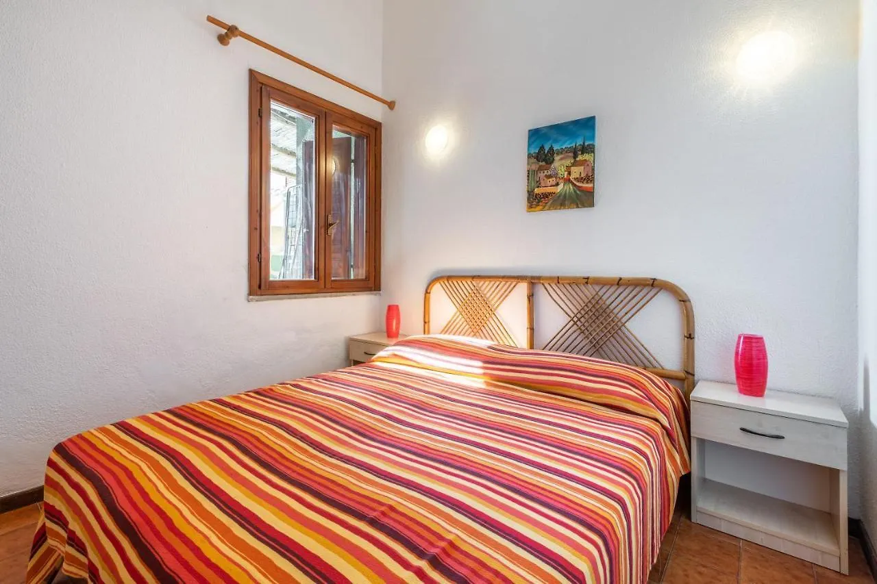 Accu Is Prezzus Tipo D1 Fronte Mare Daire Villasimius